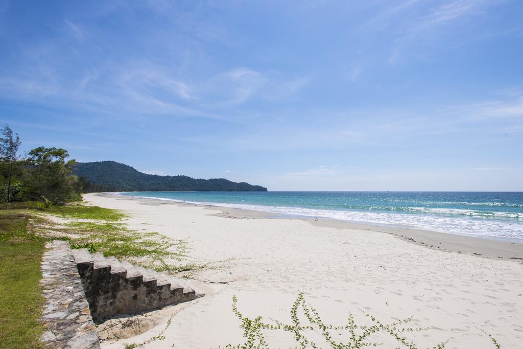 Sabah Beach Villas & Suites Kota Kinabalu Exterior foto
