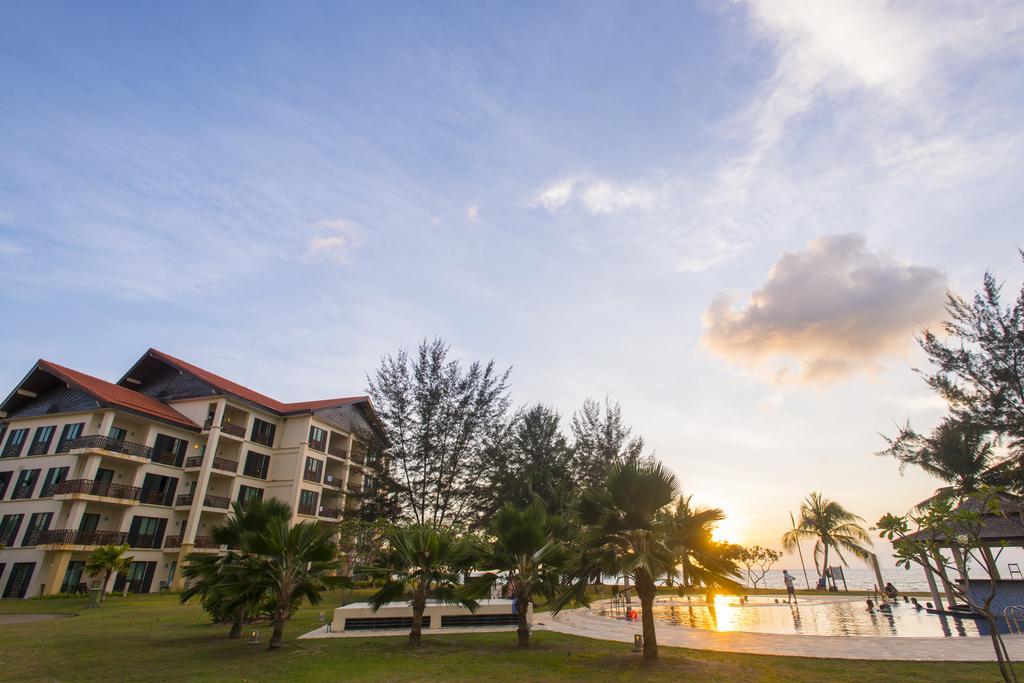 Sabah Beach Villas & Suites Kota Kinabalu Exterior foto