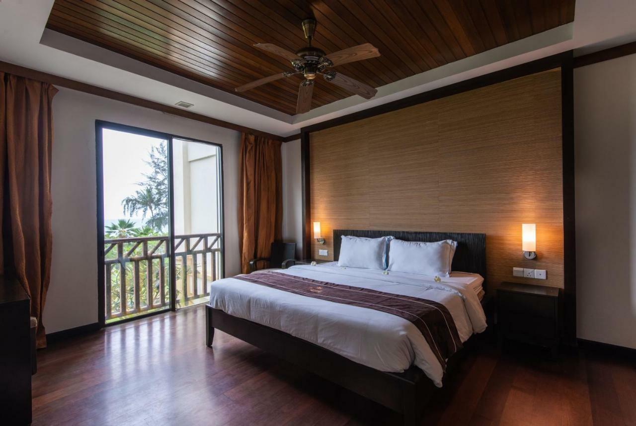 Sabah Beach Villas & Suites Kota Kinabalu Exterior foto
