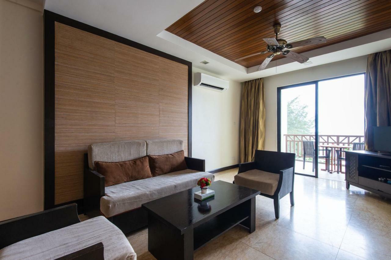 Sabah Beach Villas & Suites Kota Kinabalu Exterior foto